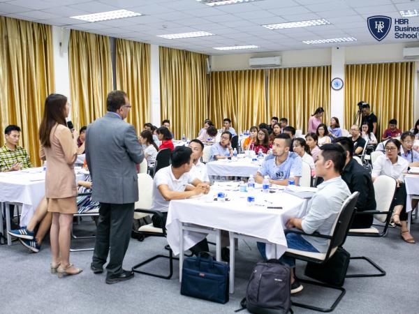 Trường doanh nhân HBR - Q&A: Giải đáp vấn đề Sales & Marketing cho doanh nghiệp vừa và nhỏ [13/6/2019] - Ảnh 3