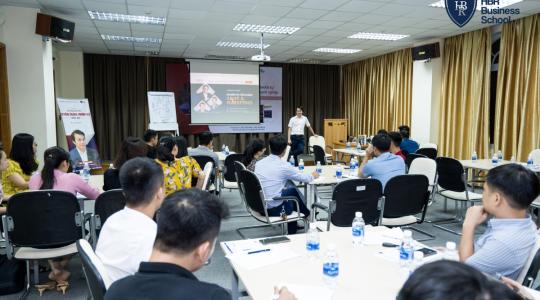 Khóa học quản trị nhân sự dành cho lãnh đạo, giám đốc - Giải đáp vấn đề quản  trị nhân sự dành cho lãnh đạo,quản lý doanh nghiệp - Ảnh 1