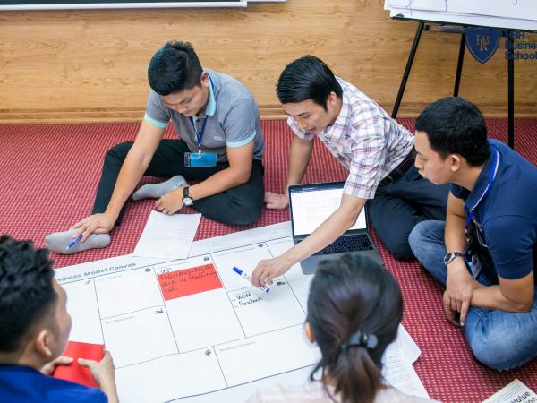 Trường doanh nhân HBR - Xây dựng chiến lược và lựa chọn mô hình kinh doanh K3 [4-5/5/2019] - Ảnh 1