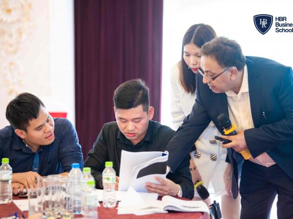 Trường doanh nhân HBR - Thiết kế, tổ chức và vận hành Chiến lược công ty bài bản [6-7/4/2019] - Ảnh 3