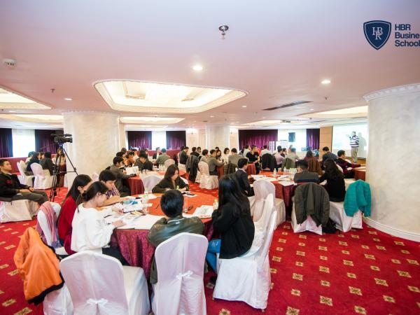 Trường doanh nhân HBR - Xây dựng doanh nghiệp hướng tới khách hàng [5-6/1/2019] - Ảnh 2